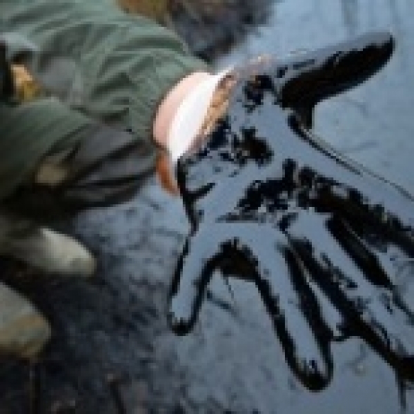 Обама наложил вето на опасный нефтепровод